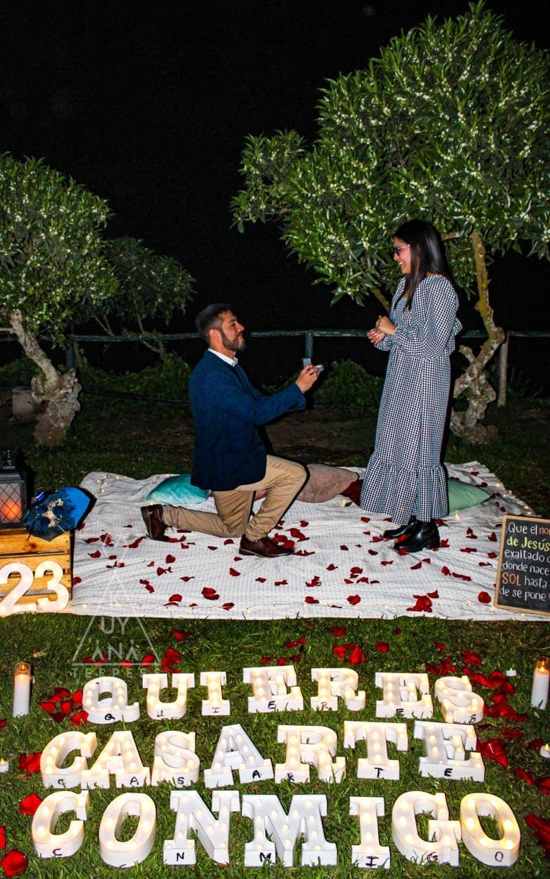 Picnic pedida en el malecón - 1